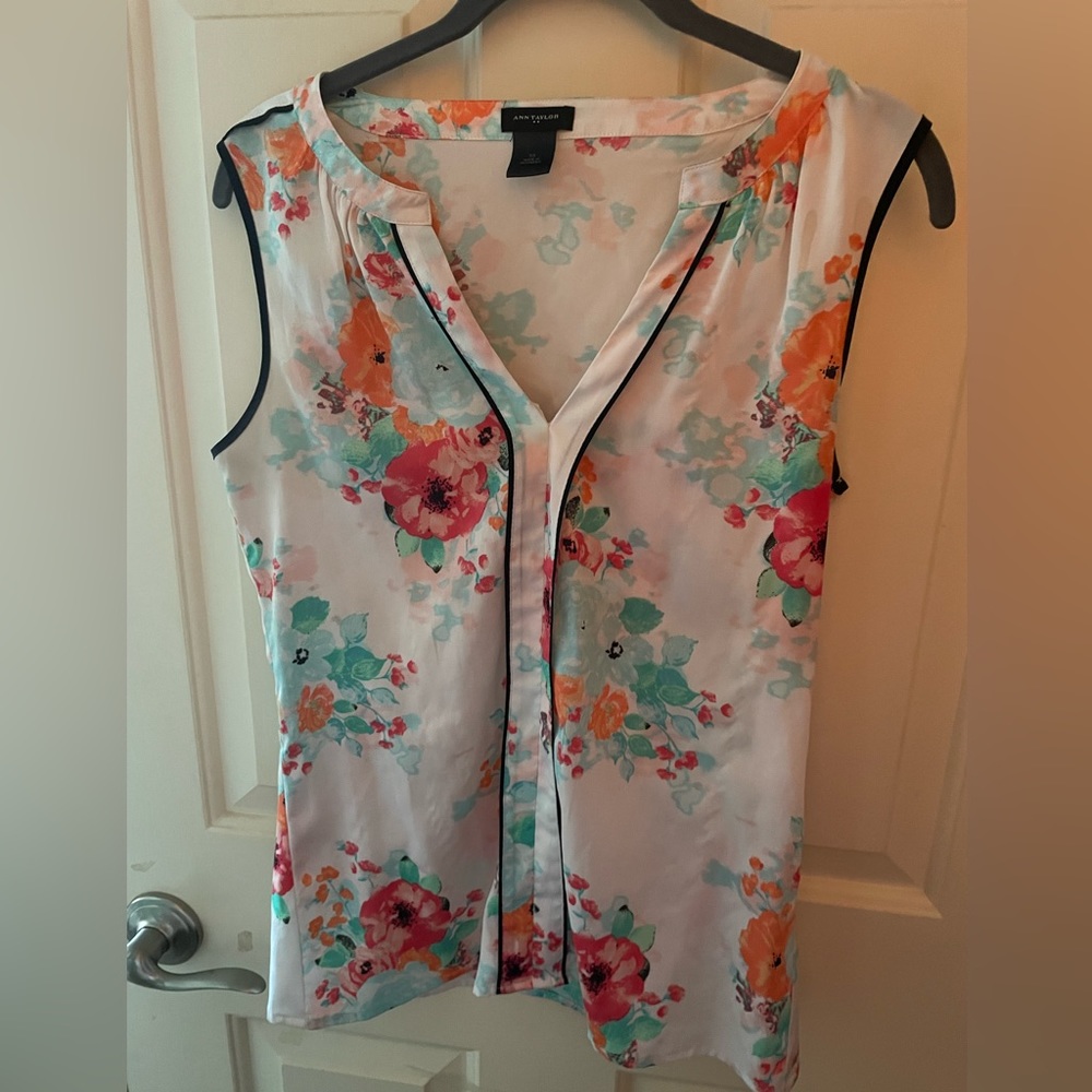 Floral Ann Taylor Blouse